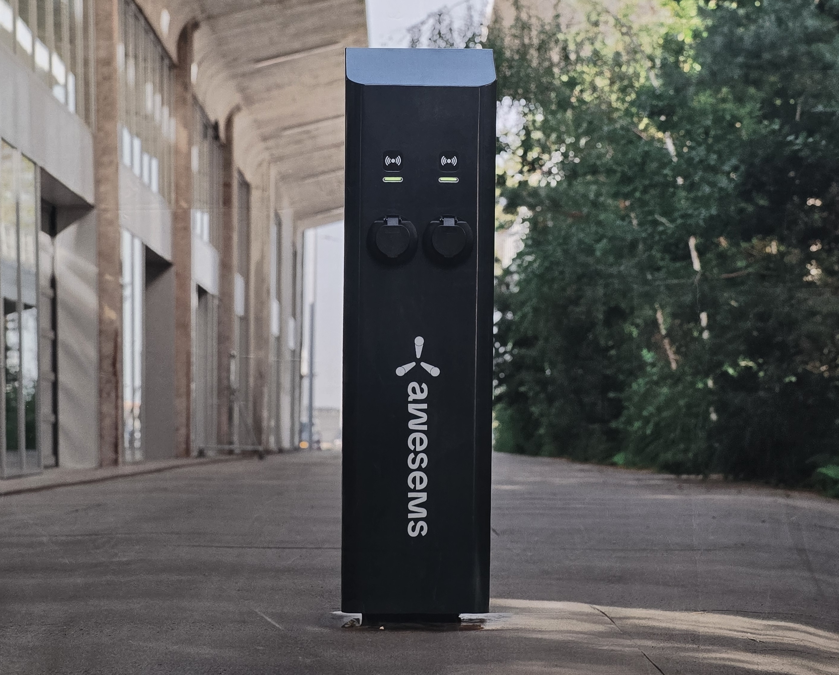 awesems-chargepoint